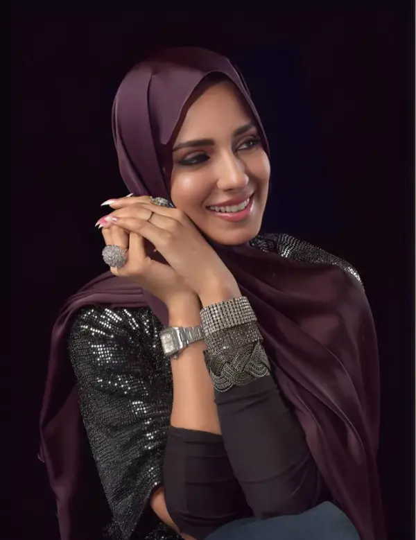 Aubergine Satin Silk Hijab/Stoler