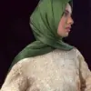 Green Satin Silk Hijab/Stoler