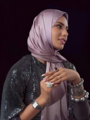 Lavender Satin Silk Hijab/Stoler